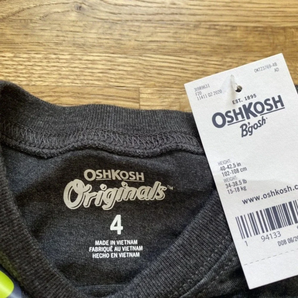 NWT OshKosh Originals Halloween Glow In The Dark Graphic‎ Tee Size 4
